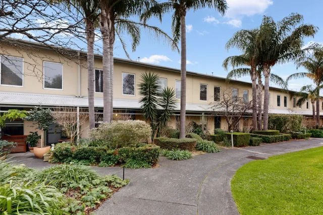 183 Wiltshire Drive, Kew